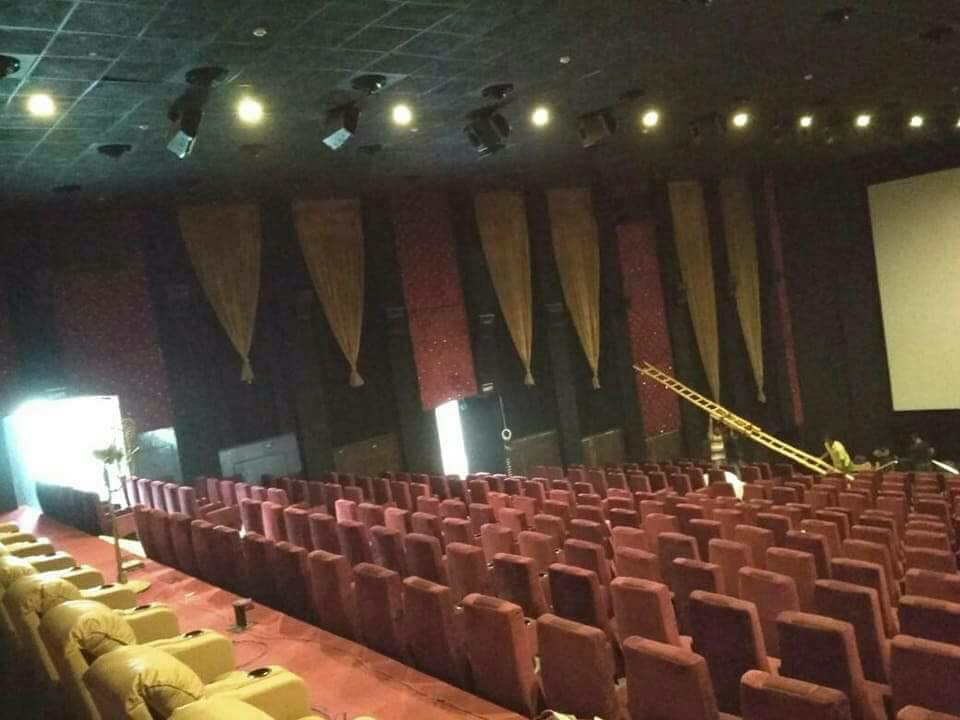 raj yuvraj theaters 24062017 3