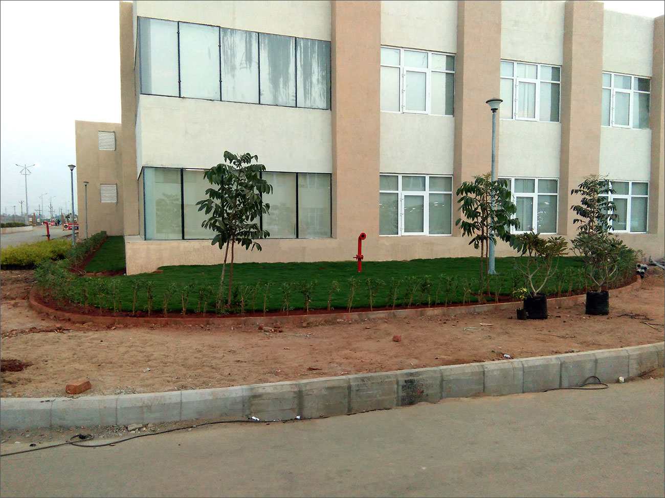 greenary in amaravati secretariat 1