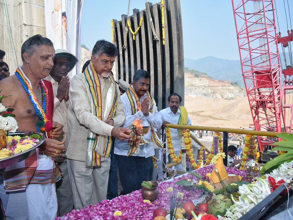 polaavaram 25122018 3
