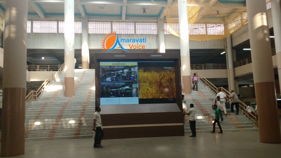 vijayawada bus stand waiting hall