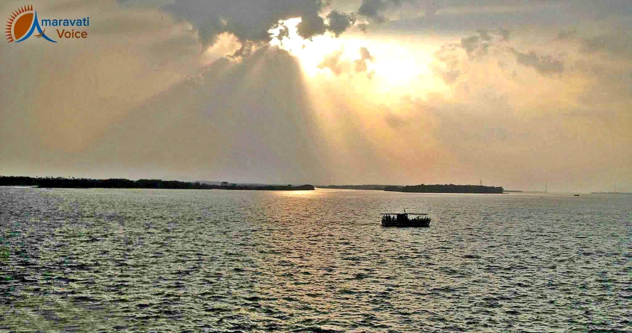 krishna river early morning vijayawada 17062016